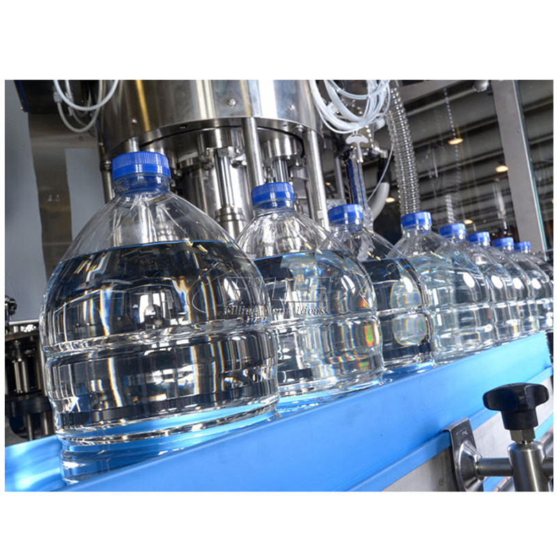 Monobloc-productielijn voor het vullen van drinkwater